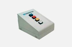 Четырехкнопочная панель управления Elka Desktop для одного шлагбаума Четырехкнопочная панель управления Elka Desktop для одного шлагбаума