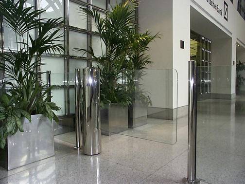 Прямоугольная стеклянная створка Gunnebo 65.5х50 см для турникетов серий GlasStile R/S Прямоугольная стеклянная створка Gunnebo 65.5х50 см для турникетов серий GlasStile R/S