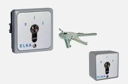 Электромеханическое устройство Elka Key Switch STR Surface для блокировки шлагбаума Электромеханическое устройство Elka Key Switch STR Surface для блокировки шлагбаума