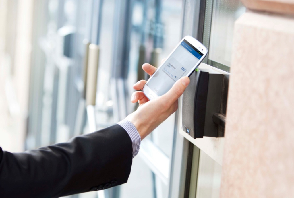 мобильная иденти.jpg