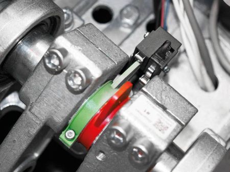 Шлагбаум автоматический DoorHan Barrier-PRO-4000 Шлагбаум автоматический DoorHan Barrier-PRO-4000