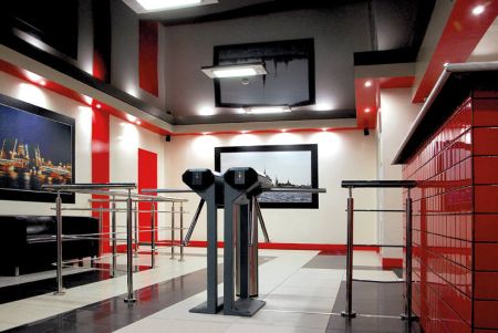 Электронная проходная PERCo-KT02.9 с планками Антипаника Электронная проходная PERCo-KT02.9 с планками Антипаника