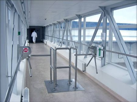 Турникет-трипод навесной Cominfo BAR EK-Wall Турникет-трипод навесной Cominfo BAR EK-Wall