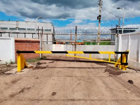 Противотаранный шлагбаум ПШГ-СБ (Л) 5000 горизонтальный, электромеханический, 3,5 тонны Противотаранный шлагбаум ПШГ-СБ (Л) 5000 горизонтальный, электромеханический, 3,5 тонны