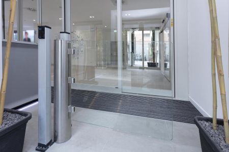 Моторизованная калитка Magnetic mSwing FMSW_MG (без створки) Моторизованная калитка Magnetic mSwing FMSW_MG (без створки)
