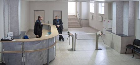 Турникет-трипод PERCo-TTR-04СW уличный из окрашенной стали (с планками) Турникет-трипод PERCo-TTR-04СW уличный из окрашенной стали (с планками)