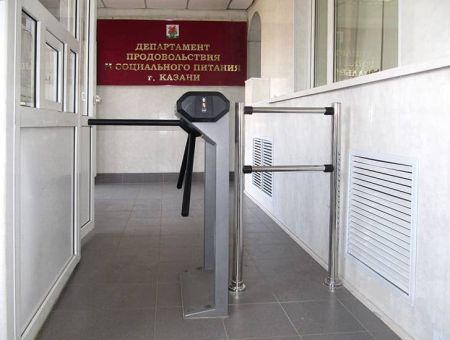 Механическая секция ограждения «Антипаника» PERCo BH02 Механическая секция ограждения «Антипаника» PERCo BH02