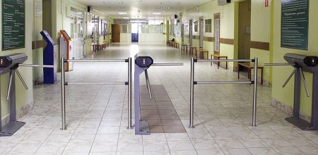 Электронная проходная PERCo-KT02.9 с активированным ПО PERCo-SP13 с планками Антипаника Электронная проходная PERCo-KT02.9 с активированным ПО PERCo-SP13 с планками Антипаника