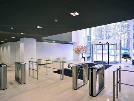 Турникет-трипод тумбовый PERCo-TBC01.1 (с механическими планками Антипаника) с картоприемником Турникет-трипод тумбовый PERCo-TBC01.1 (с механическими планками Антипаника) с картоприемником