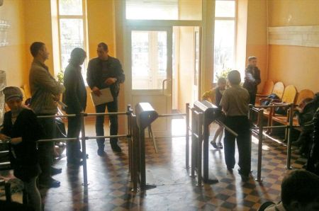 Электронная проходная PERCo-KT02.9 с ПО PERCo-WS и модулем WM01 с планками Антипаника Электронная проходная PERCo-KT02.9 с ПО PERCo-WS и модулем WM01 с планками Антипаника