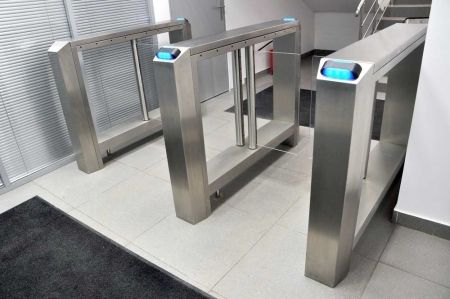 Центральный модуль распашного турникета Gotschlich Axioma DF 1025H (650/900 мм) (6AXI2DC-SB) Центральный модуль распашного турникета Gotschlich Axioma DF 1025H (650/900 мм) (6AXI2DC-SB)