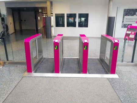 Боковой модуль распашного турникета Gotschlich Axioma DF VIP 1025H (650 мм) (6AXA1EC-S/M) Боковой модуль распашного турникета Gotschlich Axioma DF VIP 1025H (650 мм) (6AXA1EC-S/M)