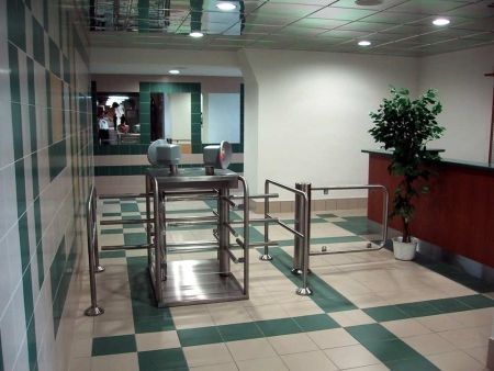 Двухпроходный роторный двухлопастной полуростовой турникет Gotschlich Vario 1100 D-180 (6VAR11D2A) Двухпроходный роторный двухлопастной полуростовой турникет Gotschlich Vario 1100 D-180 (6VAR11D2A)