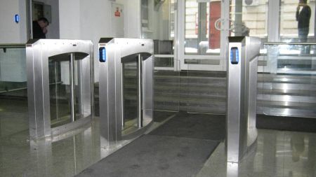 Боковой модуль распашного турникета Gotschlich Selection DF (550 мм, высота 1052 мм) (6SEL1EC-M/S) Боковой модуль распашного турникета Gotschlich Selection DF (550 мм, высота 1052 мм) (6SEL1EC-M/S)