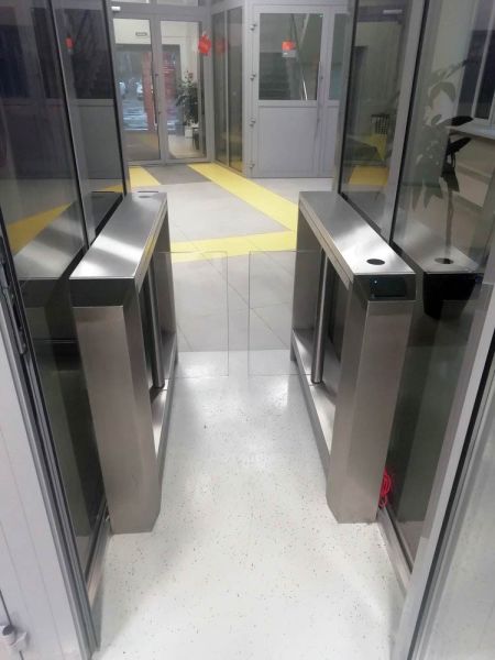 Центральный модуль распашного турникета Gotschlich Axioma DF 1025H (650 мм) (6AXI2DC) Центральный модуль распашного турникета Gotschlich Axioma DF 1025H (650 мм) (6AXI2DC)