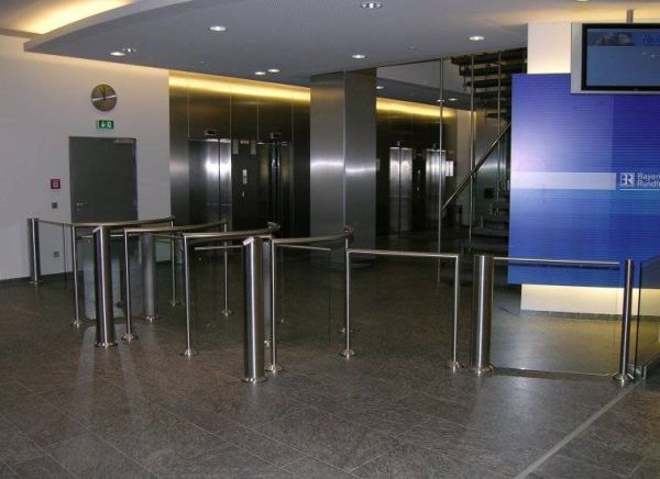 Роторный полуростовой турникет Gotschlich Gyro Transpa Classic (6GYT3AEC-C)