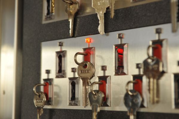 Модуль электронной ключницы KeyGuard на 12 ячеек KGRD-0012 (12 брелоков в комплекте)