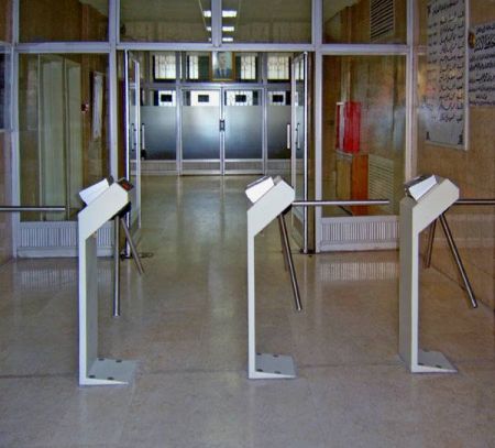 Турникет-трипод PERCo-TTR-04СW уличный из окрашенной стали (с планками) Турникет-трипод PERCo-TTR-04СW уличный из окрашенной стали (с планками)