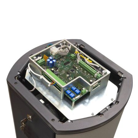 Шлагбаум автоматический PERCo GS04.1 с круглой стрелой 4.3 м и встроенной системой обогрева Шлагбаум автоматический PERCo GS04.1 с круглой стрелой 4.3 м и встроенной системой обогрева