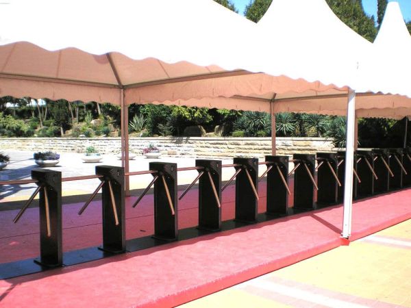 Турникет-трипод Ростов-Дон Т83М1-У уличный из окрашенной стали (без планок) Турникет-трипод Ростов-Дон Т83М1-У уличный из окрашенной стали (без планок)