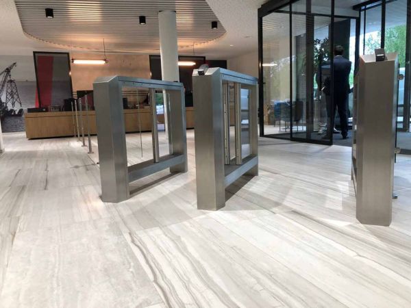 Центральный модуль распашного турникета Gotschlich Axioma DF 1025H (650/900 мм) (6AXI2DC-SB) Центральный модуль распашного турникета Gotschlich Axioma DF 1025H (650/900 мм) (6AXI2DC-SB)