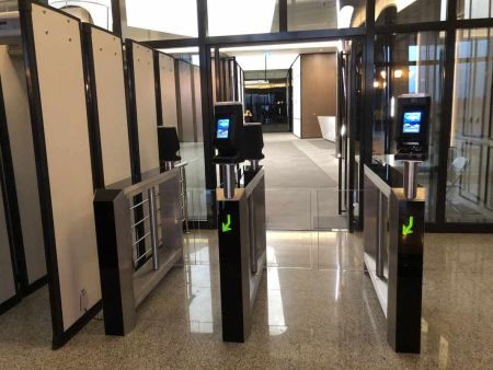 Центральный модуль распашного турникета Gotschlich Axioma DF VIP 1025H (650/900 мм) (6AXA2DC-SB) Центральный модуль распашного турникета Gotschlich Axioma DF VIP 1025H (650/900 мм) (6AXA2DC-SB)