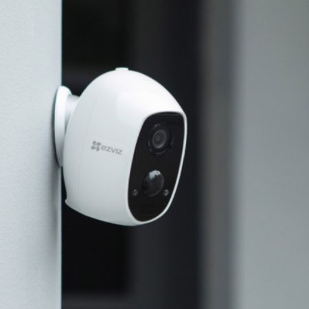 Уличная IP-камера Wi-Fi 2Мп Ezviz C3A (2.2 мм) с базовой станцией WLB Уличная IP-камера Wi-Fi 2Мп Ezviz C3A (2.2 мм) с базовой станцией WLB