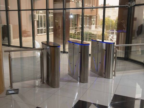 Центральный модуль раздвижного турникета Came Sliding Gate GL, 550 мм (SGL02C) Центральный модуль раздвижного турникета Came Sliding Gate GL, 550 мм (SGL02C)