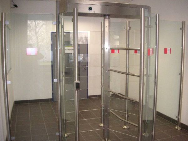 Полноростовой турникет Gotschlich Forum (6FOR3AE21)