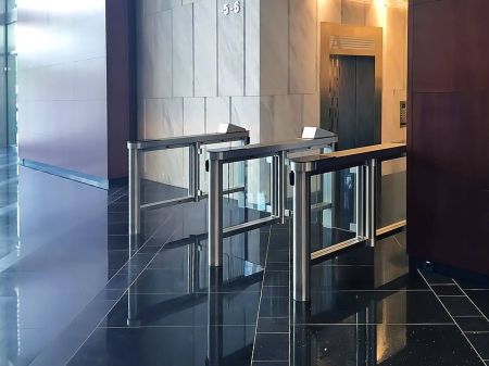 Распашной турникет Cominfo EasyGate SG 1400 650мм Распашной турникет Cominfo EasyGate SG 1400 650мм