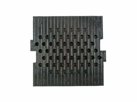 Искусственная дорожная неровность ИДН-500-1 с усиленным креплением (центральный элемент) Искусственная дорожная неровность ИДН-500-1 с усиленным креплением (центральный элемент)