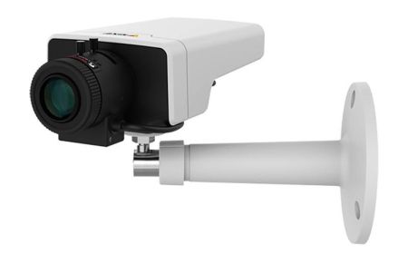 Сетевая IP-видеокамера Axis M1124 Сетевая IP-видеокамера Axis M1124