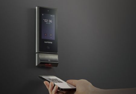 Мультиформатный терминал Suprema X-Station 2 XS2-QAPB с идентификацией по картам, смартфонам и QR кодам Мультиформатный терминал Suprema X-Station 2 XS2-QAPB с идентификацией по картам, смартфонам и QR кодам