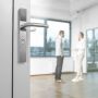 Электронный замок dormakaba c-lever pro (белый, узкий, offline, 92 мм, левый, ручки HL, шток 9 мм) Электронный замок dormakaba c-lever pro (белый, узкий, offline, 92 мм, левый, ручки HL, шток 9 мм)