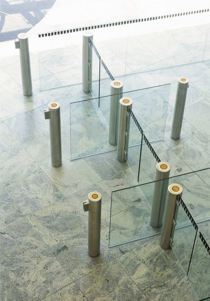 Роторный турникет Gunnebo GlasStile S (без стеклянной створки) Роторный турникет Gunnebo GlasStile S (без стеклянной створки)