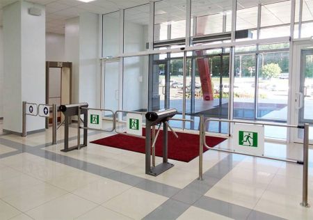 Электронная проходная PERCo-KT02.9 с ПО PERCo-WS и модулем WM01 с планками Антипаника Электронная проходная PERCo-KT02.9 с ПО PERCo-WS и модулем WM01 с планками Антипаника