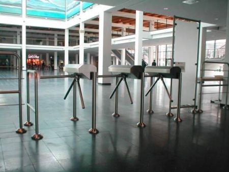 Трехштанговый турникет-трипод Gotschlich Dolomit 3-Arm (6DOL3AEB) Трехштанговый турникет-трипод Gotschlich Dolomit 3-Arm (6DOL3AEB)