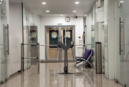 Турникет-трипод PERCo-TTR-04СW уличный из окрашенной стали (с планками) Турникет-трипод PERCo-TTR-04СW уличный из окрашенной стали (с планками)