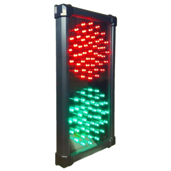 Светофор светодиодный двухсекционный Инфопаркинг ИС-1/24/К с козырьками